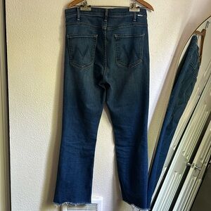 Mother jeans the hustle ankle fray size 30